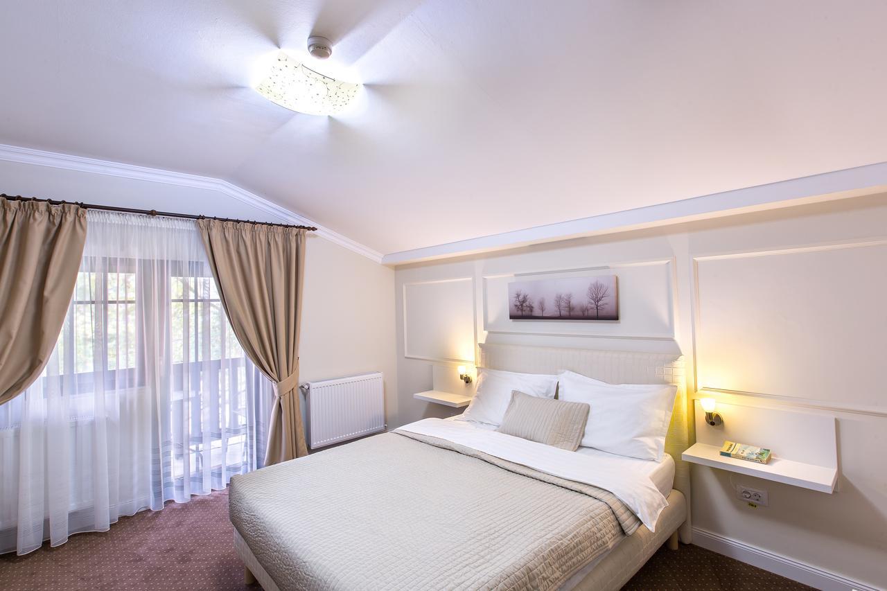 ياش Prestige Hotel المظهر الخارجي الصورة