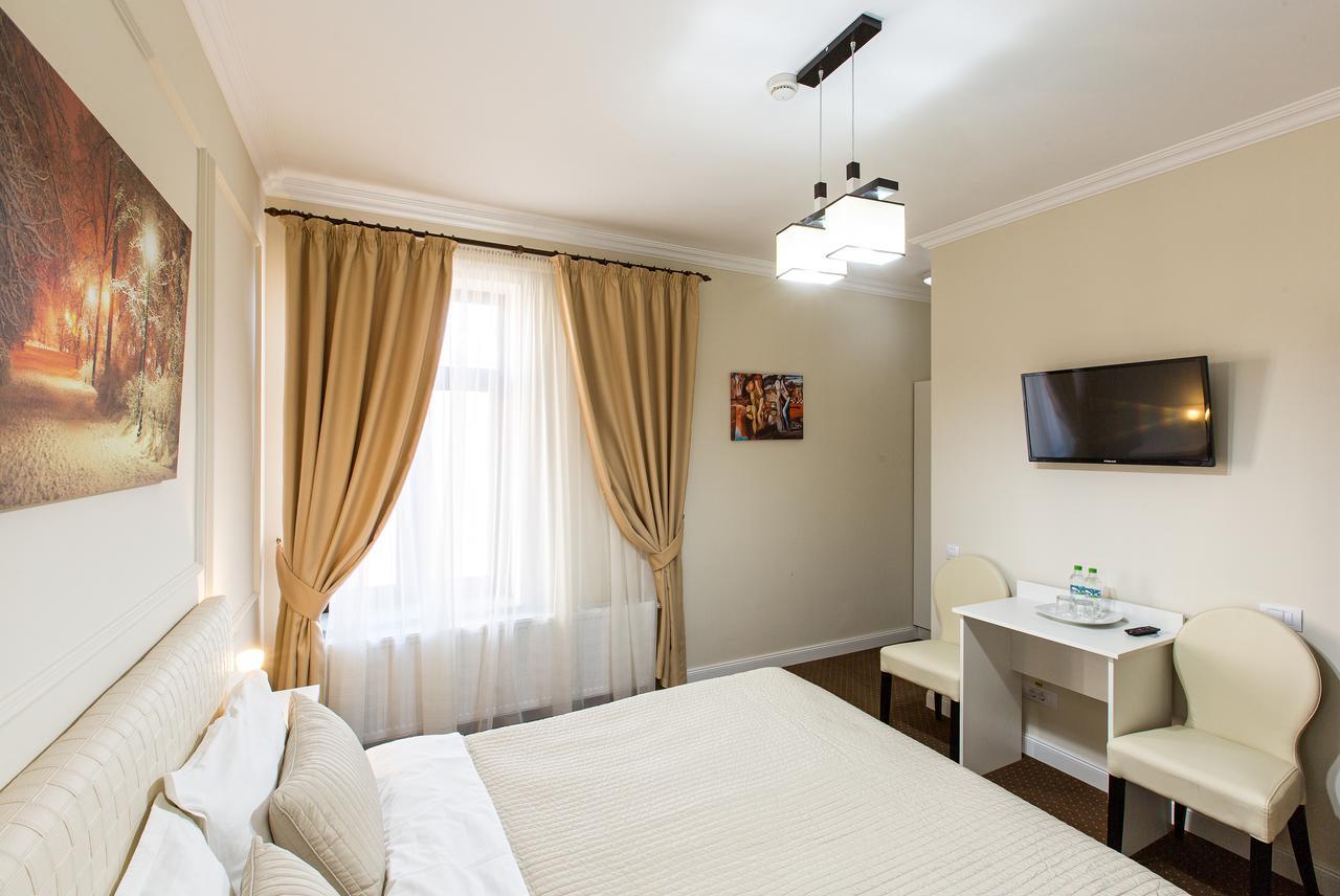 ياش Prestige Hotel المظهر الخارجي الصورة