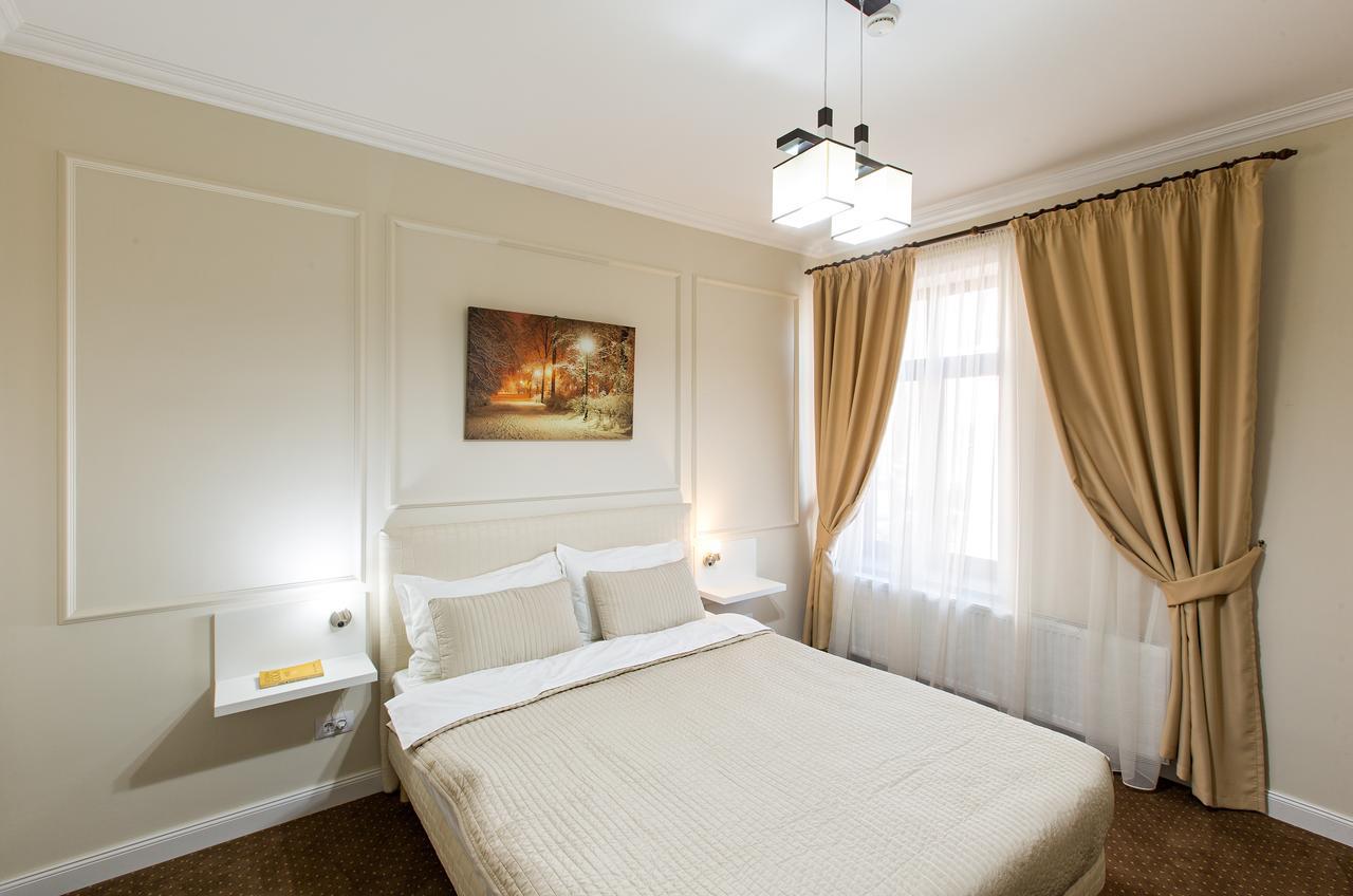ياش Prestige Hotel المظهر الخارجي الصورة